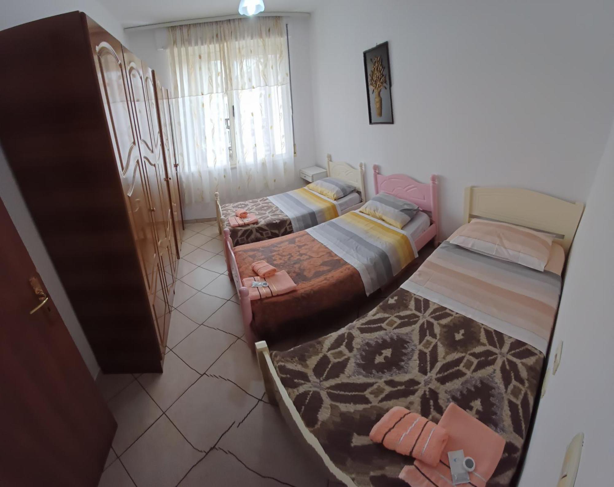 New Apartment In The City Center Shkoder Exterior photo