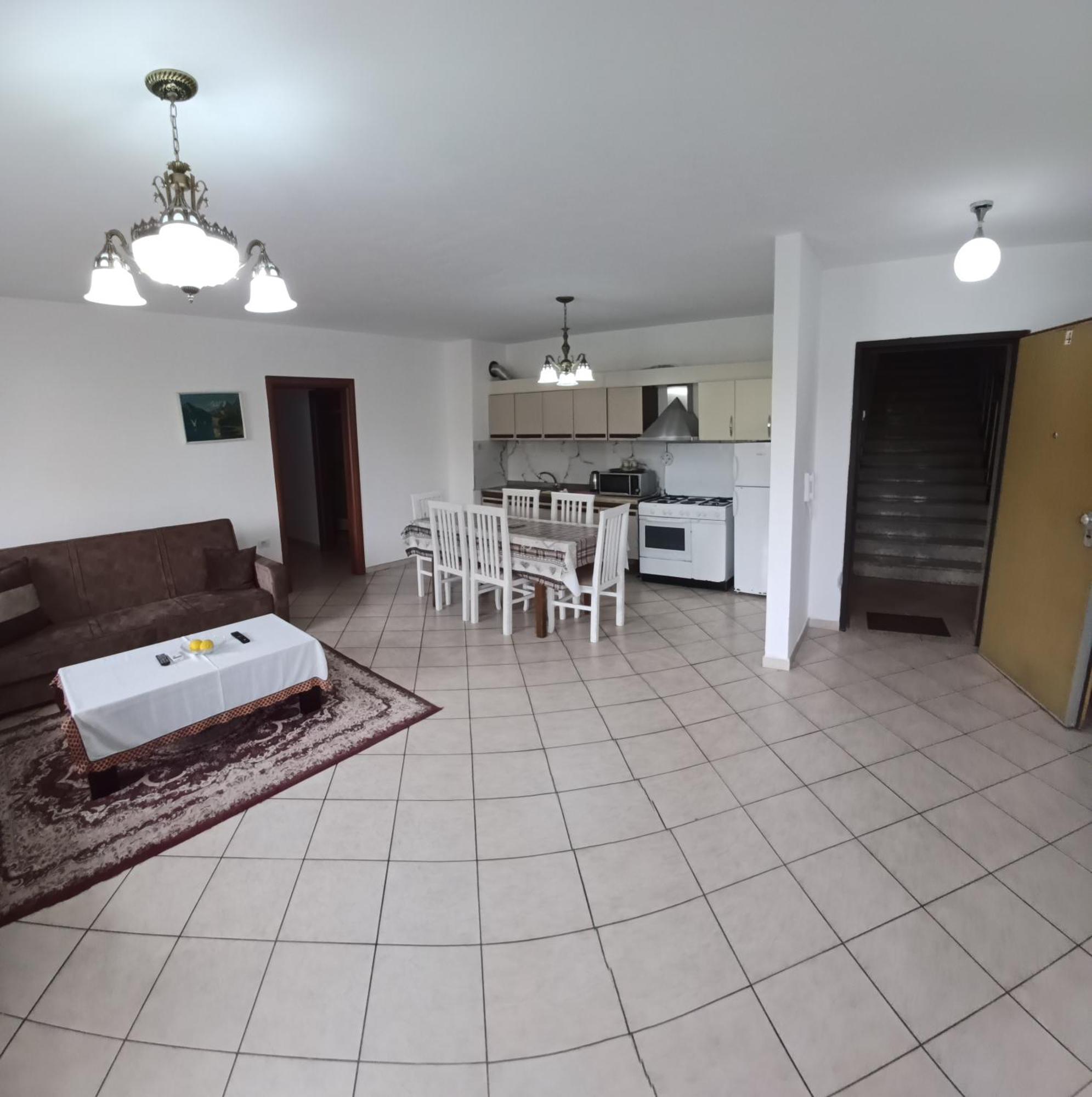 New Apartment In The City Center Shkoder Exterior photo